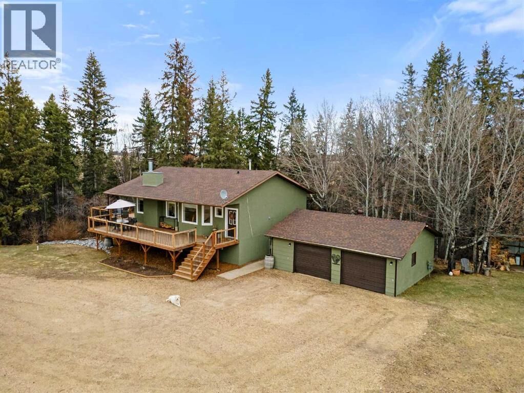 Property Photo:  21108 Township Road 461  AB T0B 3L0 