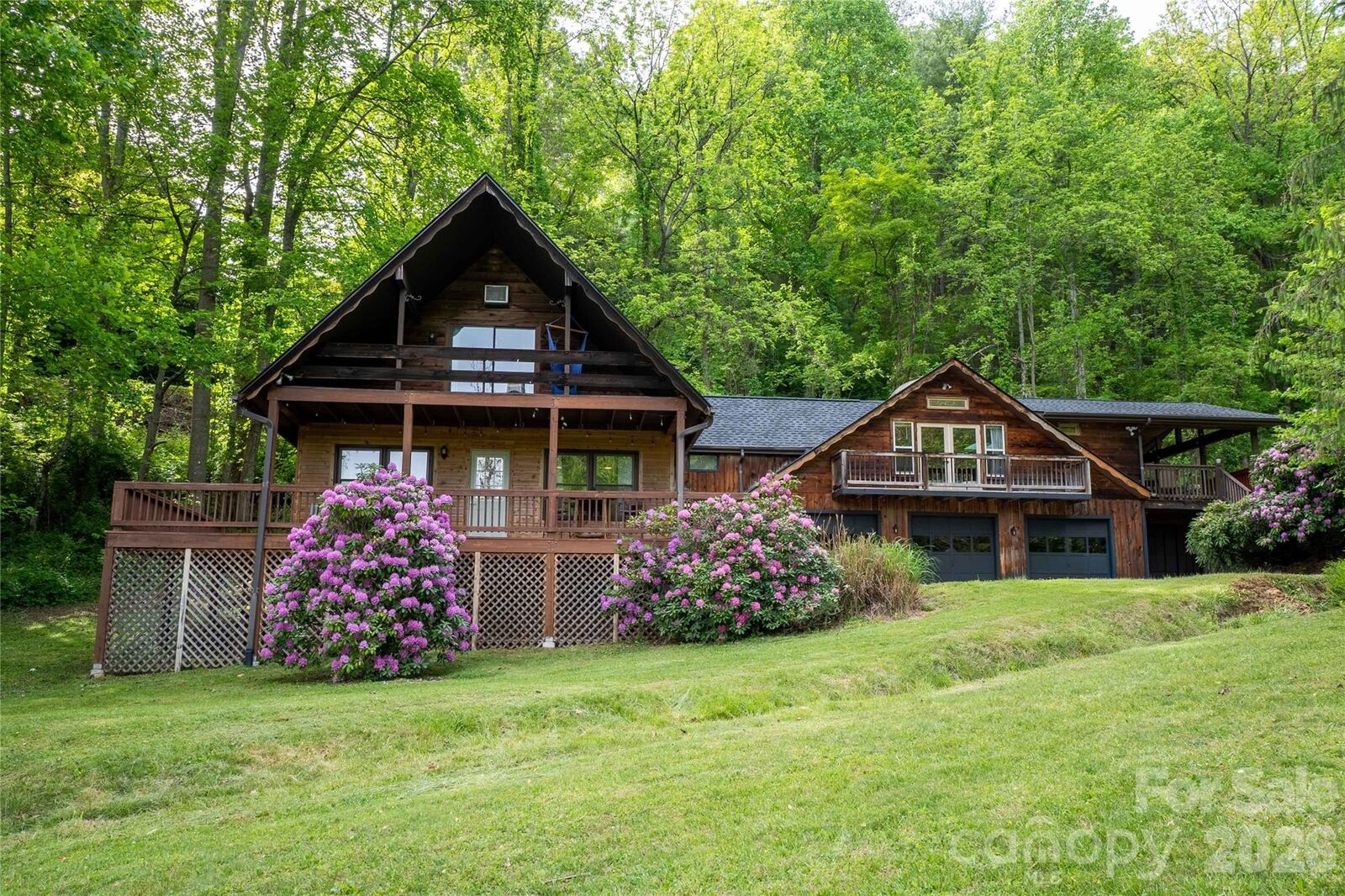 Property Photo: 919 N Country Club Drive NC 28723