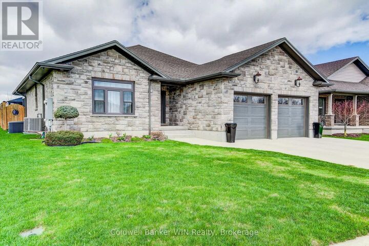 Photo de la propriété:  1025 Reserve Avenue South  ON N4W 0B5 