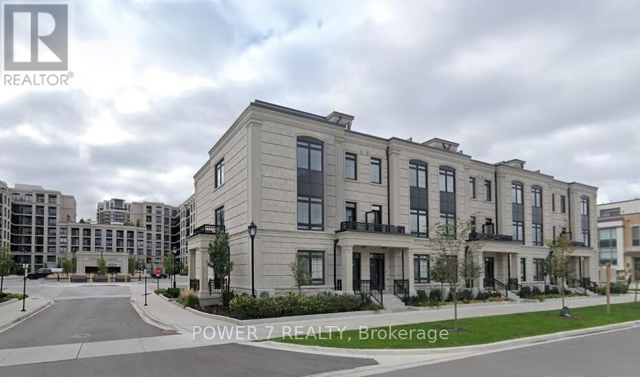 Property Photo:  268 Buchanan Drive 633W  ON L3R 8G9 