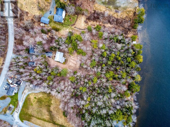 20 Rosley Road — photo 1