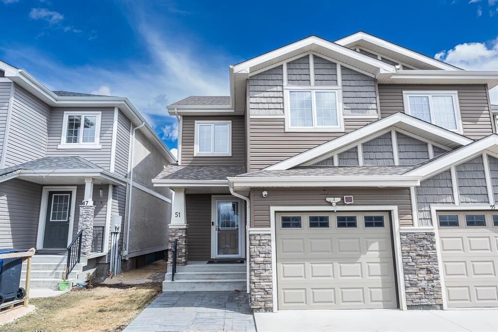 Property Photo:  51 Phoenix Way  MB R2V 5B4 