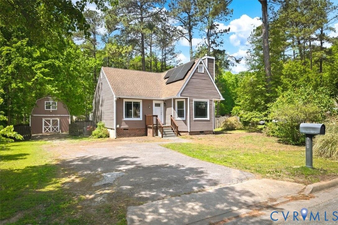 Property Photo:  700 Royal Crescent Drive  VA 23236 