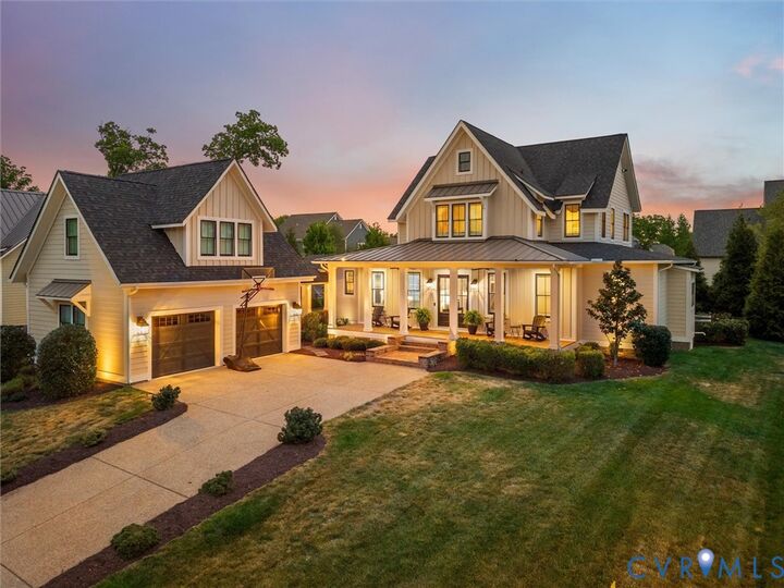 Property Photo: 1719 Tulip Hill Drive VA 23112