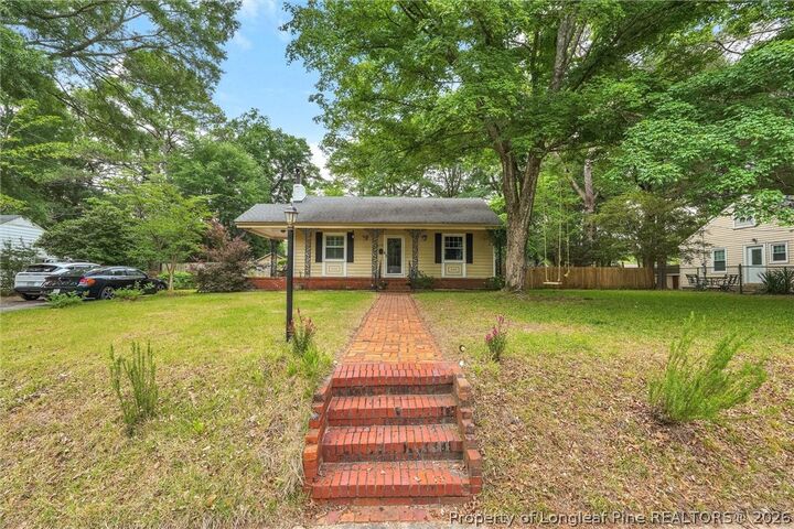 Property Photo:  614 Pearl Street  NC 28303 