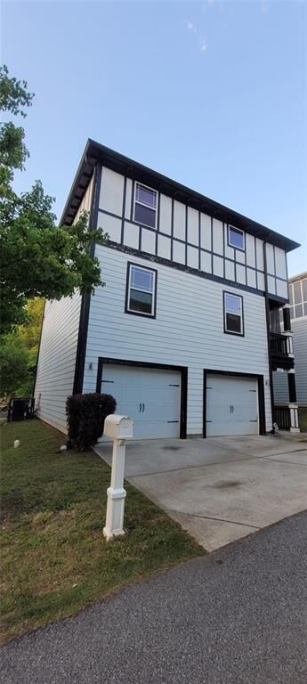 Property Photo:  689 McWilliams Road SE  GA 30315 