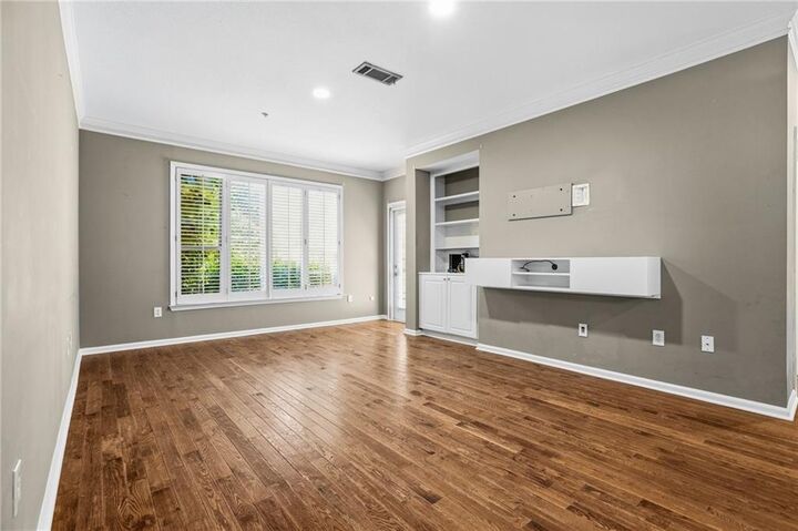 Property Photo:  2400 Cumberland Parkway SE 703  GA 30339 