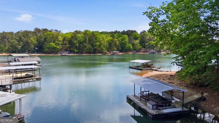 Property Photo: 1790 Dogwood Drive GA 30041