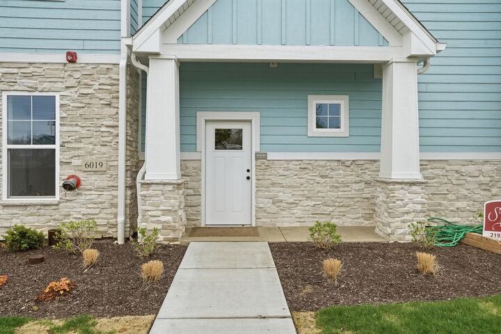Property Photo:  6019 S Dune Harbor Drive H  IN 46368 
