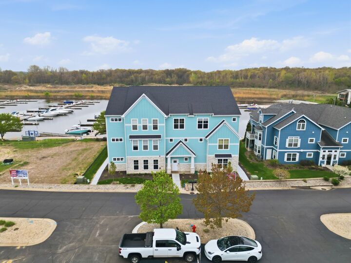 Property Photo:  6019 S Dune Harbor Drive H  IN 46368 