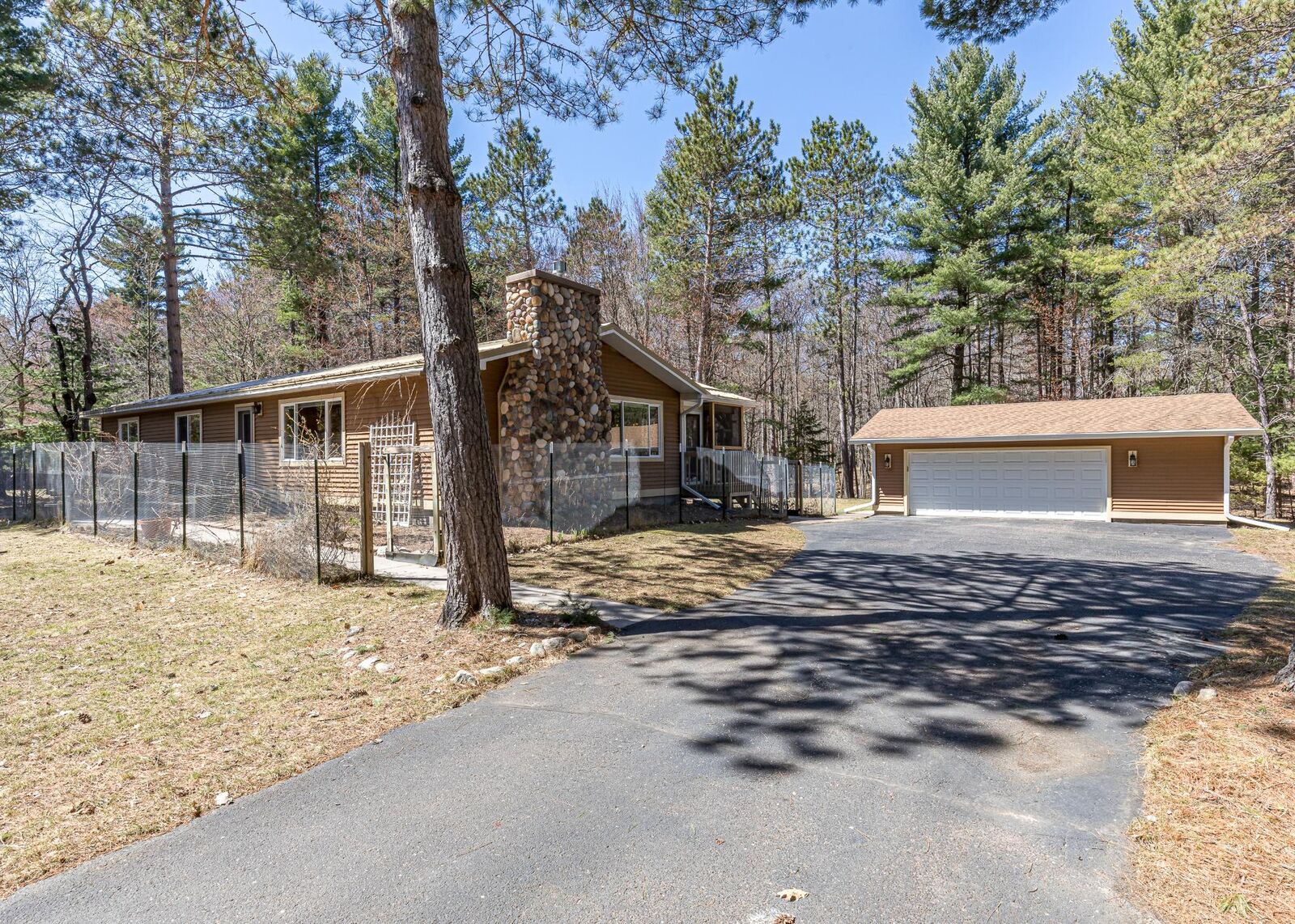 Property Photo:  11198 Tonya Dr  WI 54568 