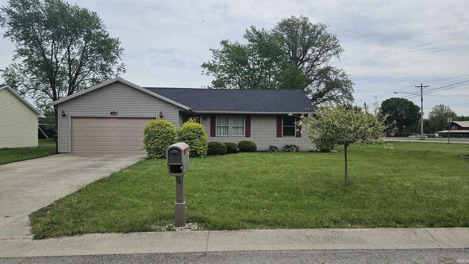 Property Photo:  15 Memory Lane  IN 46714 