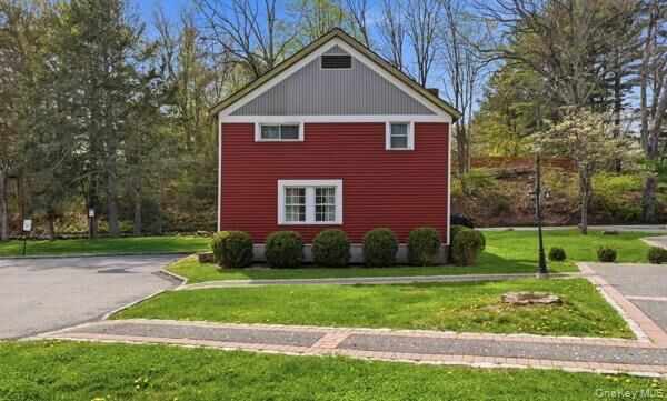 Property Photo:  4 Lower Trinity Pass Road  NY 10576 