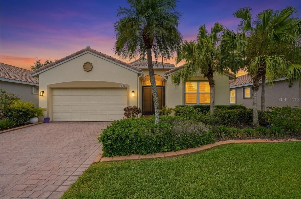 Property Photo:  4222 65th Place E  FL 34243 