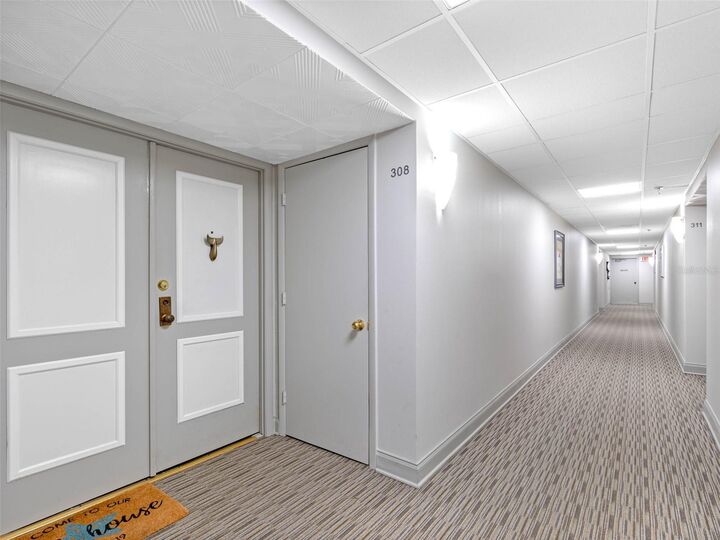 Property Photo:  1460 Gulf Boulevard 308  FL 33767 