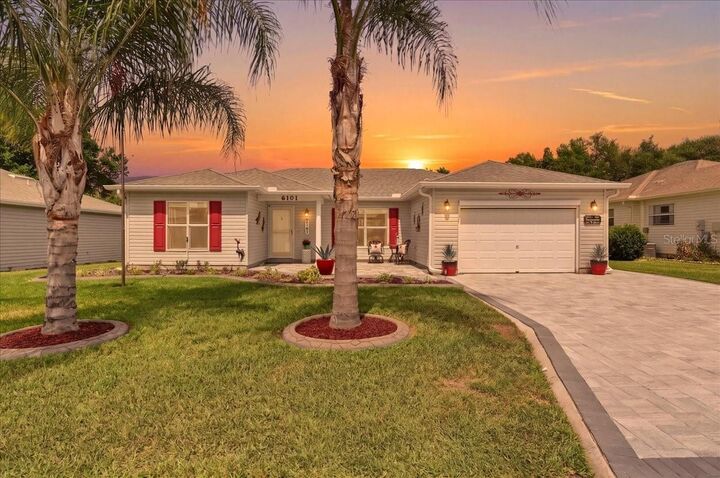 Property Photo:  6101 Magpie Drive  FL 33809 