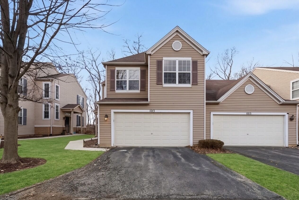 Property Photo:  1013 Brush Hill Circle  IL 60432 