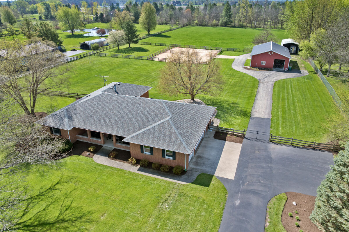 Property Photo:  12282 N Grove Road  IL 60178 