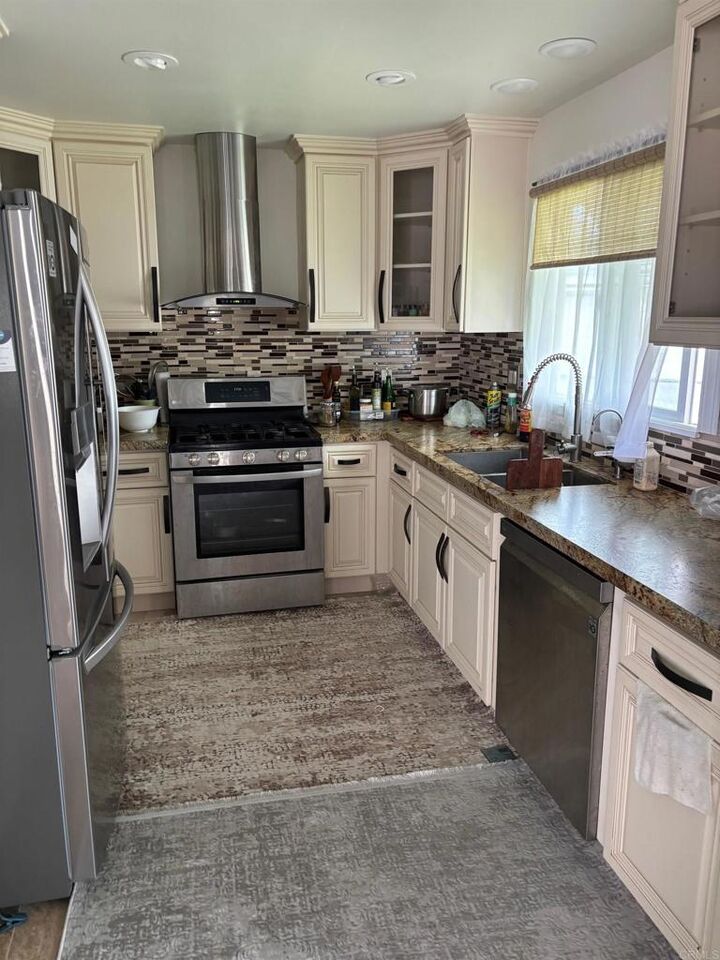 Property Photo:  3621 Vista Campana S 84  CA 92057 