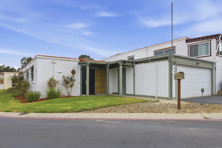 Property Photo:  3621 Vista Campana S 84  CA 92057 
