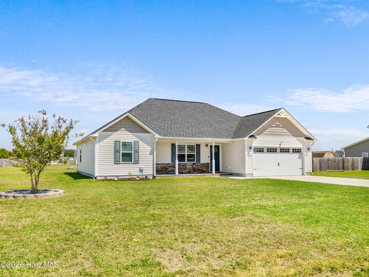 Property Photo:  108 Woodwater Drive  NC 28574 