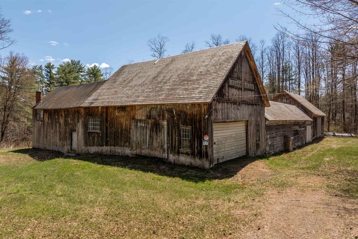 Property Photo:  1467 Route 12A  NH 03781 