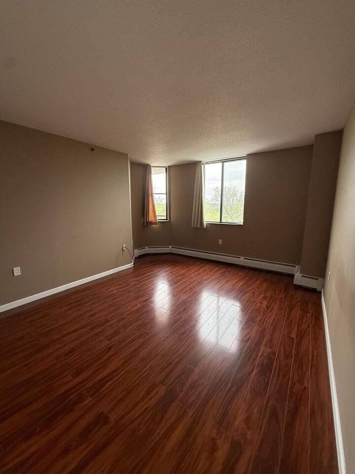 Property Photo:  6500 Woodlake Drive 707  MN 55423 