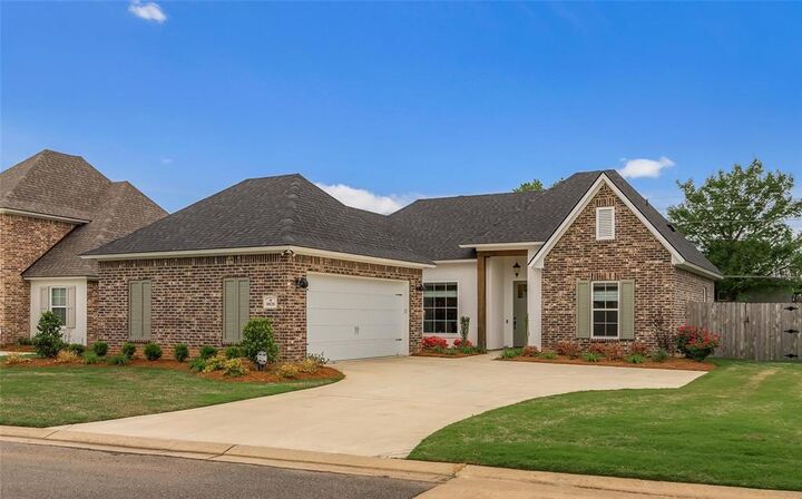 Property Photo:  8820 Beau Chene Drive  LA 71115 