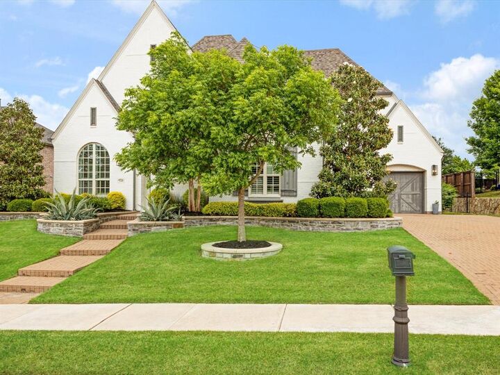 Property Photo:  540 Glen Canyon Drive  TX 75078 