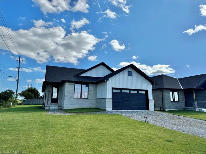 Property Photo: 111 Judd Drive ON N3Y 4Y8