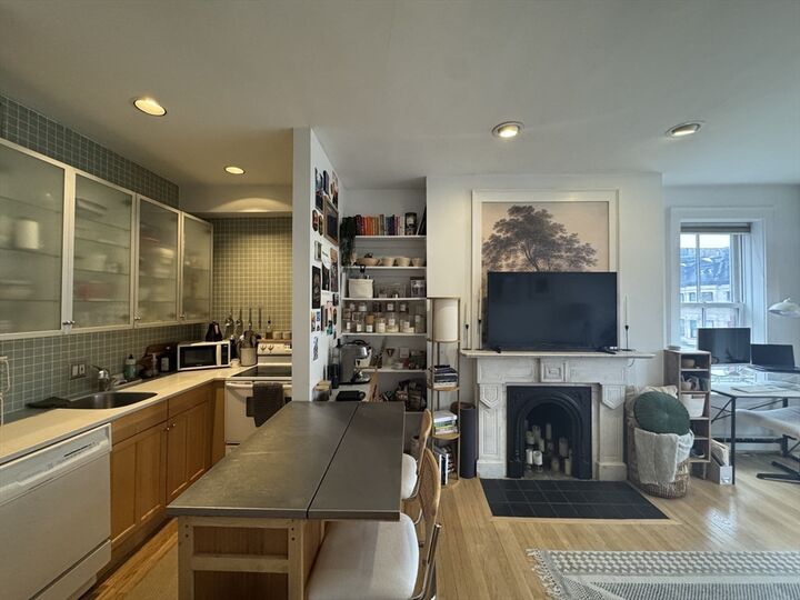 Property Photo:  560 Columbus Ave 7  MA 02118 