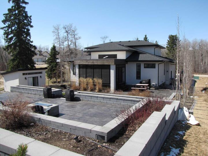 Property Photo:  123 Wolf Run Drive  AB T4J 1R3 