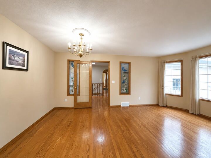 Property Photo: 59 Edgebrook Circle NW AB T3A 5A4