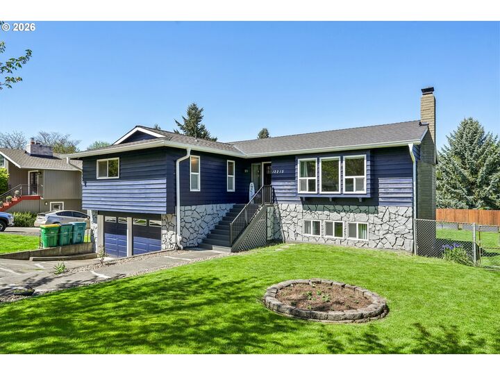 Property Photo:  12215 SW Cresmoor Dr  OR 97008 