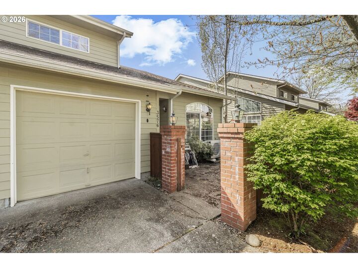 Property Photo:  3576 Westleigh St  OR 97405 
