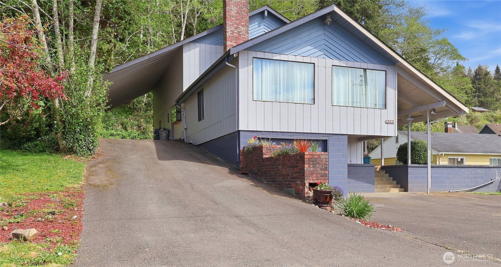 Property Photo:  1518  Laura Street  WA 98520 