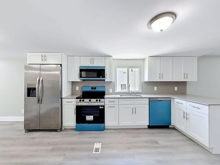 Property Photo:  2611 E Marina Drive  FL 33312 