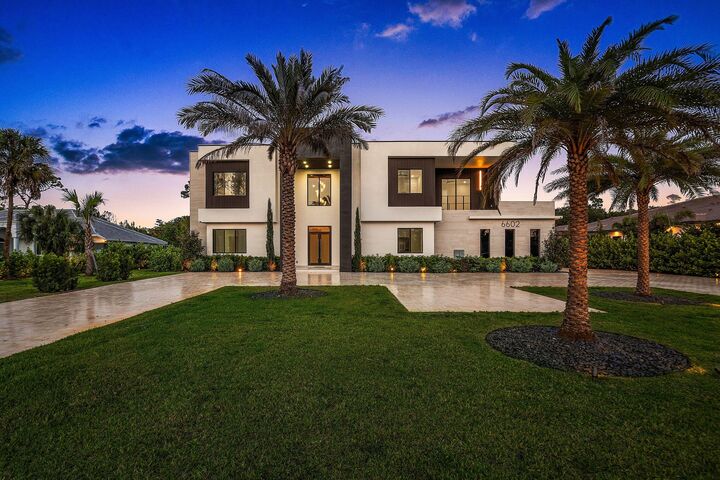 Property Photo:  6602 NW 62nd Terrace  FL 33067 