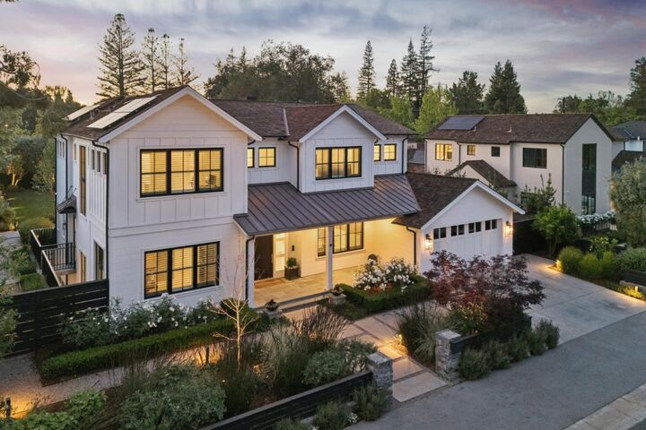 Property Photo:  1650 Oak Avenue  CA 94025 