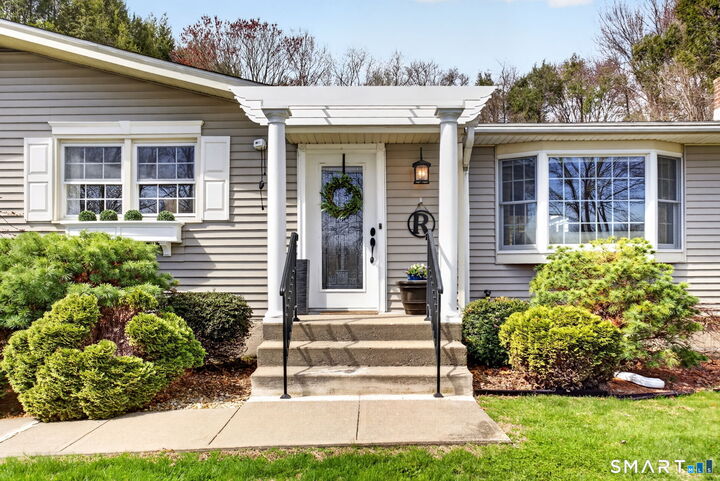 Property Photo:  9 Round Hill Drive  CT 06468 