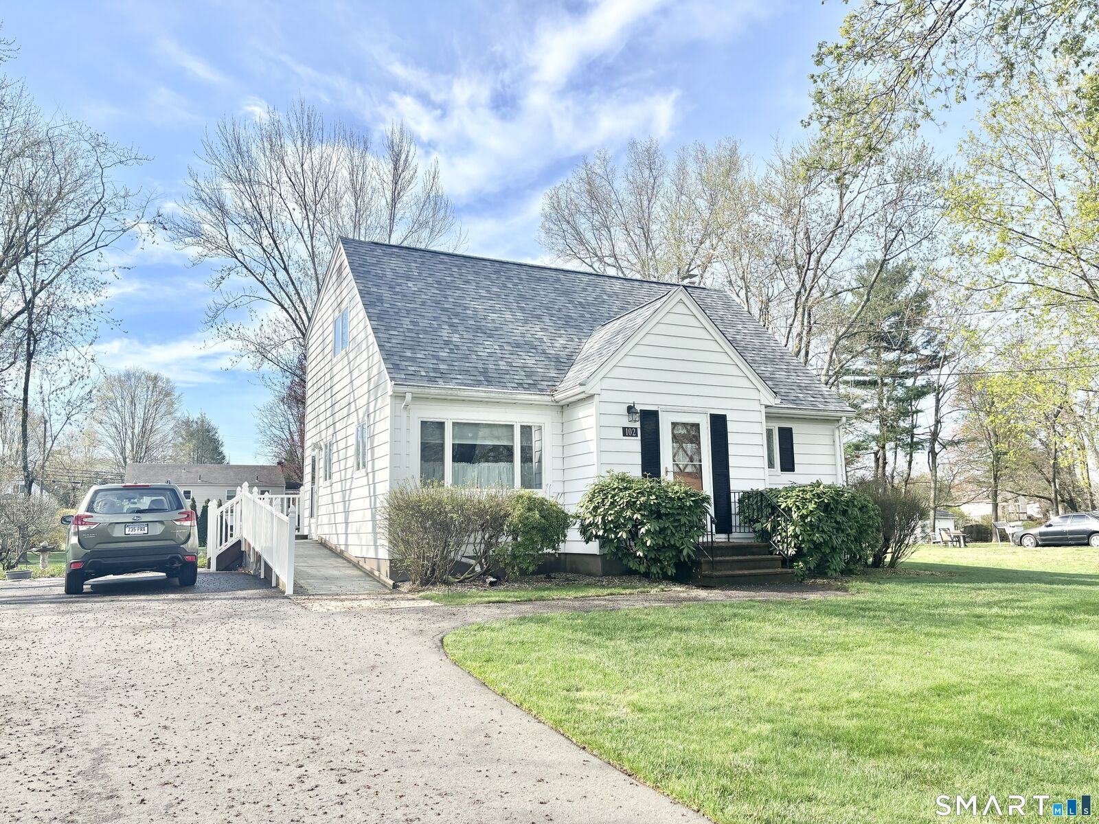 Property Photo: 102 Diane Drive CT 06040