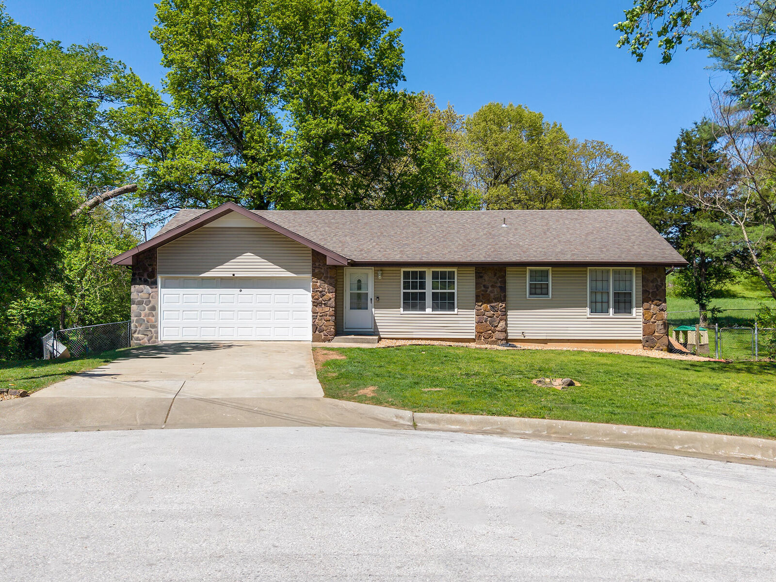 Property Photo:  3363 N Wildan Court  MO 65803 