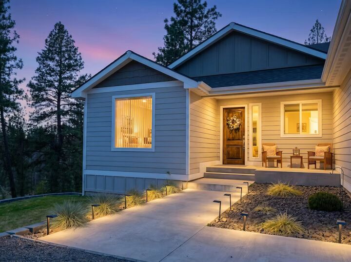 Property Photo:  11511 E Connor Rd  WA 99036 