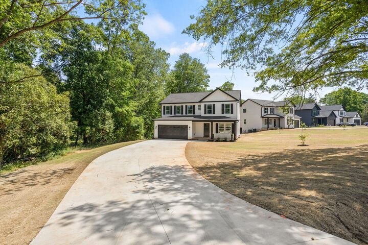 Property Photo:  7 Lyman Lake Road  SC 29369 