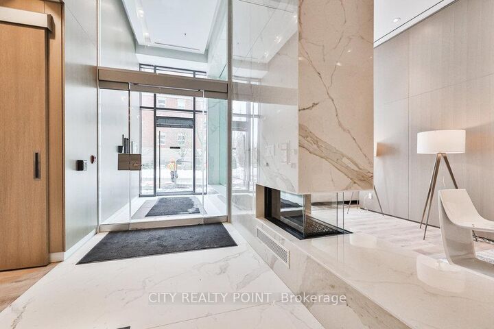 370 Martha Street 2204 — photo 1