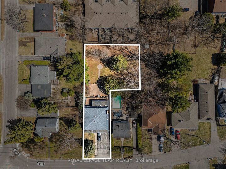 429 Ancaster Avenue — photo 1