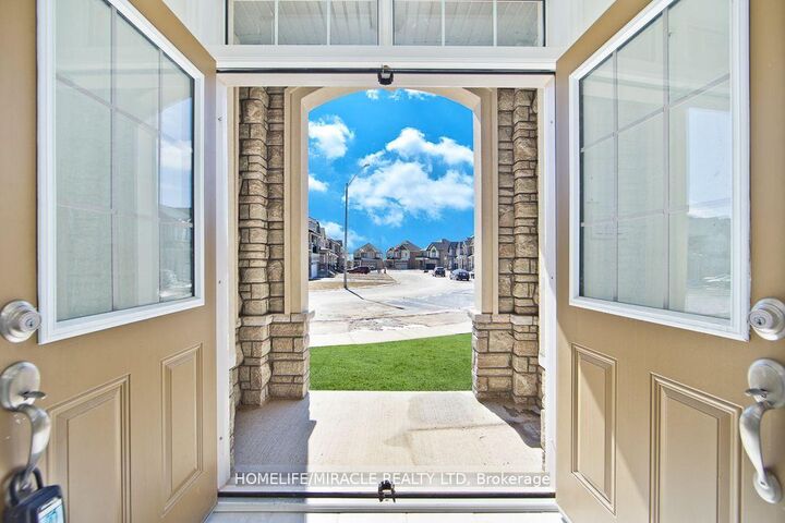 Property Photo: 34 Flagg Avenue ON N3L 0K1