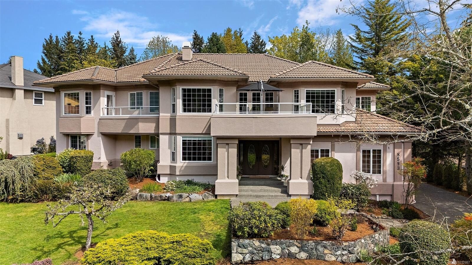 Property Photo: 8593 Kingcome Cres BC V8L 5C4