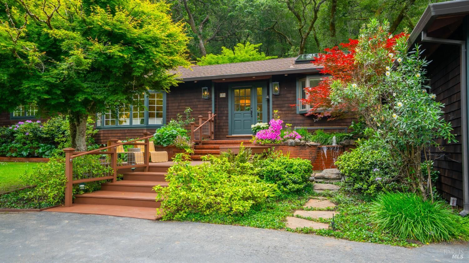 Property Photo:  195 Canyon Road  CA 94930 