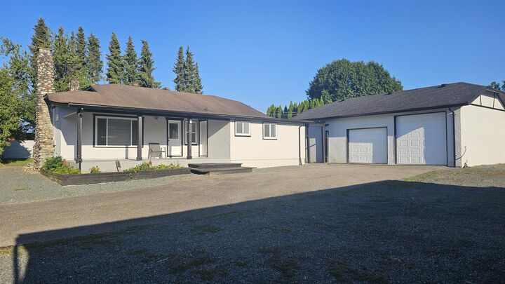 7088 Sumas Prairie Road — photo 1